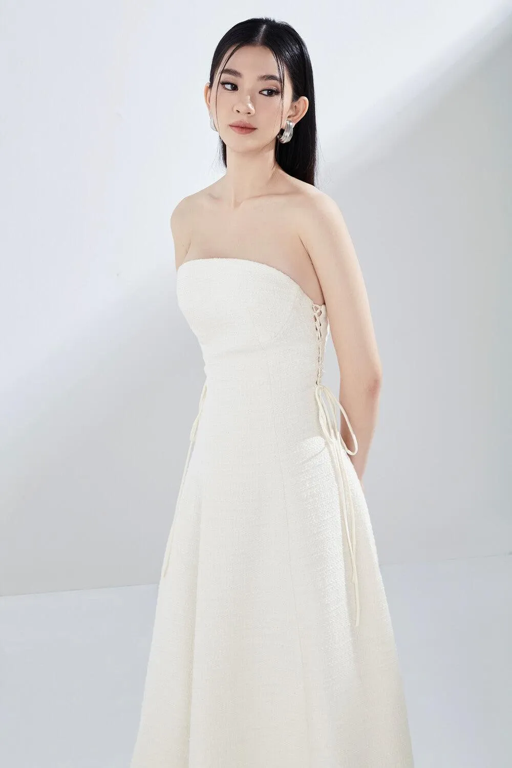 Blanc Strapless Dress