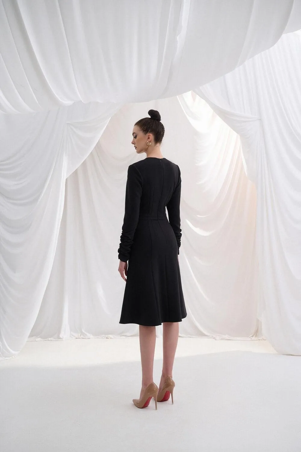 Cresila Fit and Flare Round Neck Twill Midi Dress