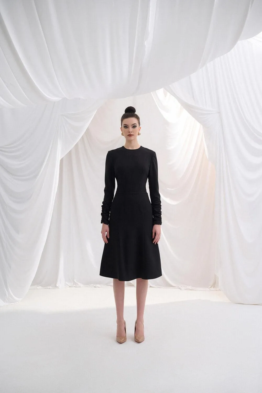 Cresila Fit and Flare Round Neck Twill Midi Dress