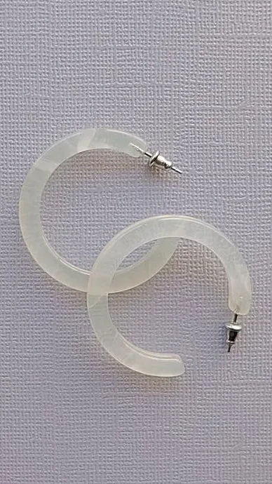 Machete Midi Hoops in Quartz