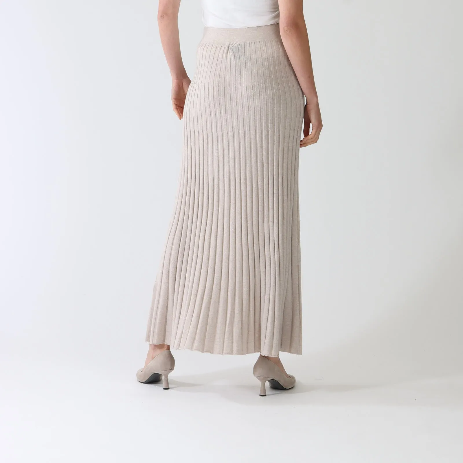 Sabbia Ribbed Cashmere Blend Maxi Skirt