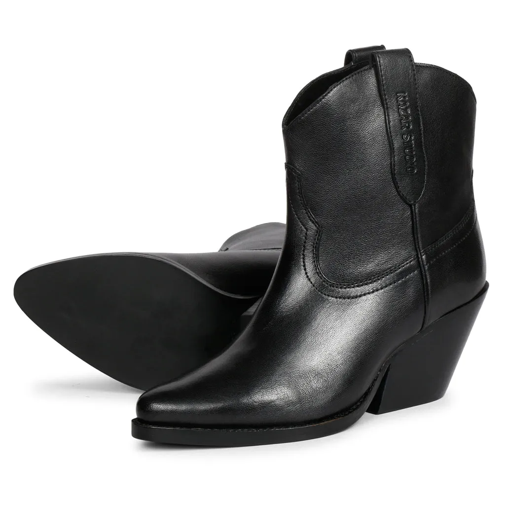 Saint Giulia Black Leather Handcrafted Ankle Boots