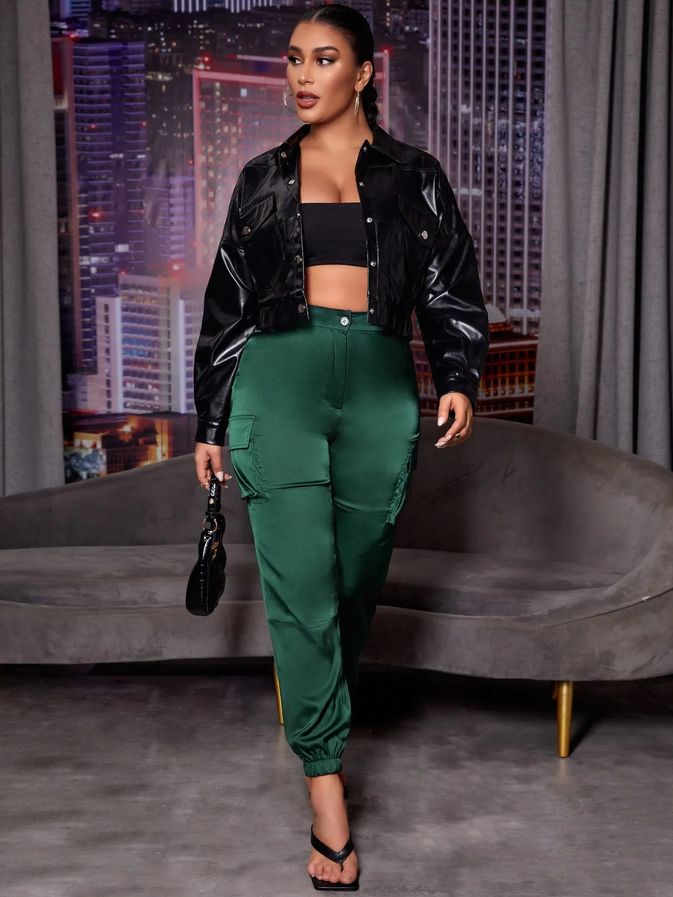 Sporty Plain Pocket Natural Cropped Women Pants