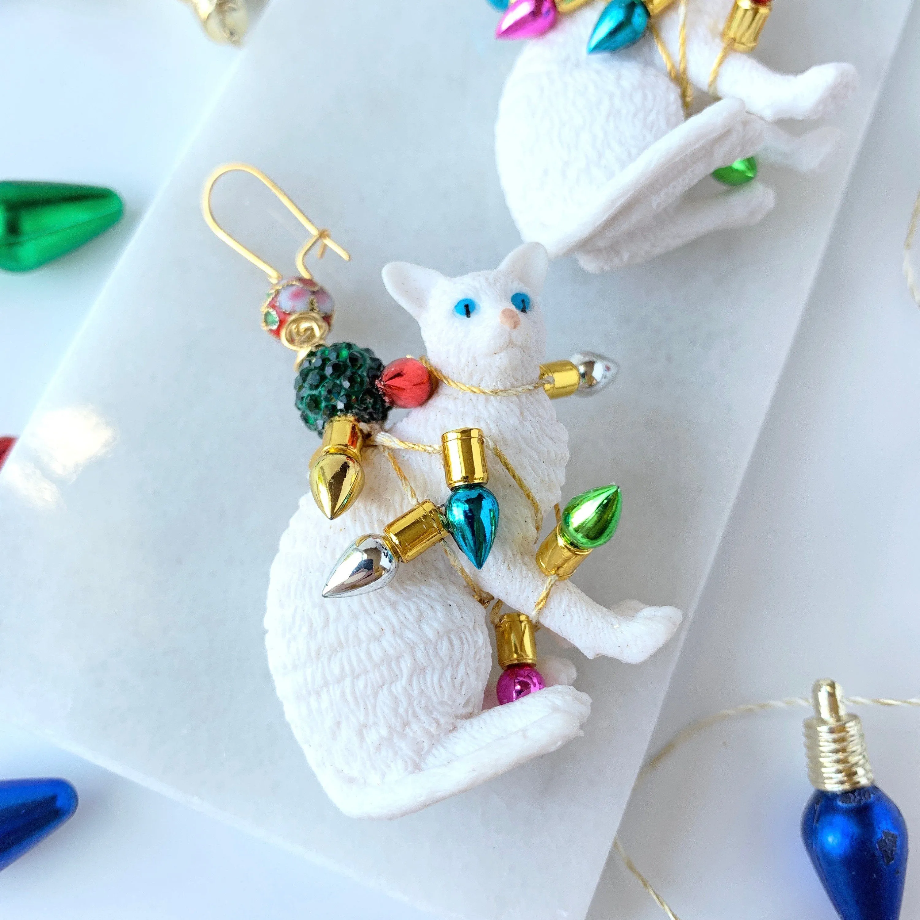 Tangled Kitty Holiday Earrings