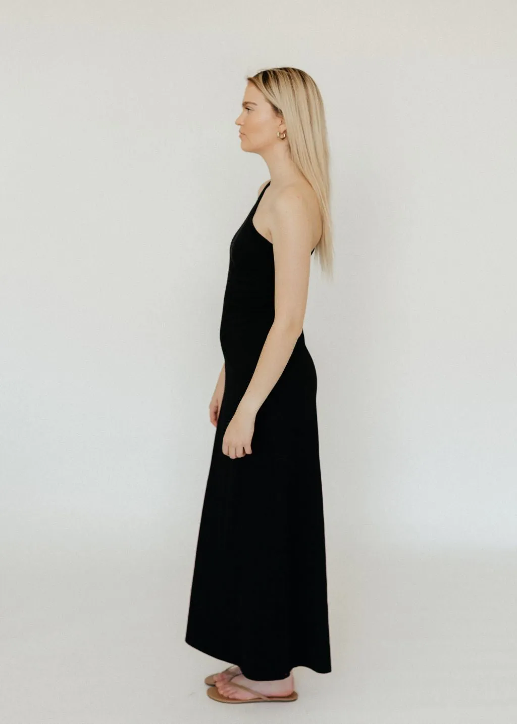 Xírena Genevieve Dress in Black